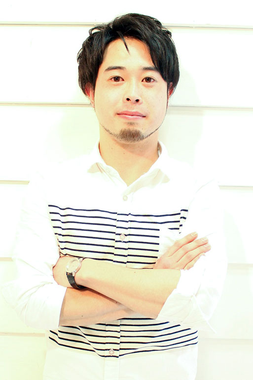 川並　京介